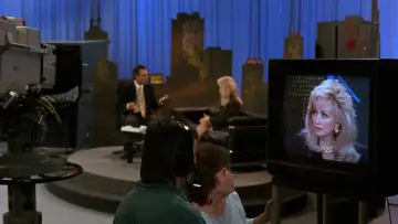 Backdrop to the movie "Straight Talk" #1630763