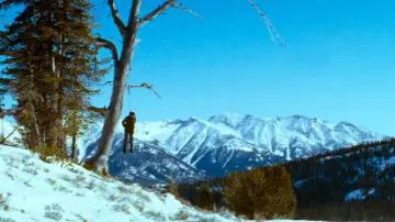 Backdrop to the movie "The Tall Men" #1865045