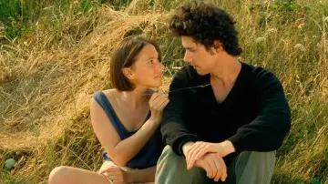 Backdrop to the movie "A Summer