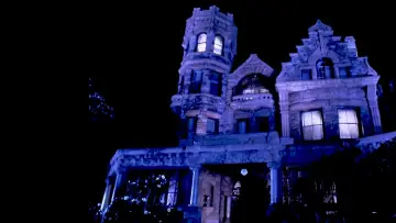 Backdrop to the movie "House II: The Second Story" #1047186