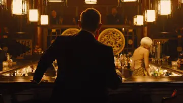 Backdrop to the movie "Skyfall" #587970