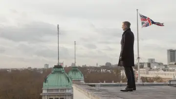 Backdrop to the movie "Skyfall" #587973