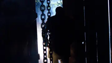 Backdrop to the movie "Chain Letter" #1064456