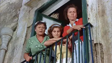 Backdrop to the movie "It Started in Naples" #1578800