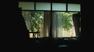 Backdrop to the movie "Uncle Boonmee Who Can Recall His Past Lives" #996516
