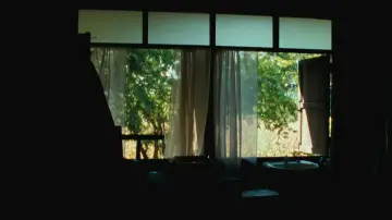 Backdrop to the movie "Uncle Boonmee Who Can Recall His Past Lives" #996517