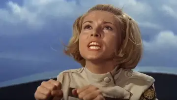 Backdrop to the movie "King Kong Escapes" #1027282