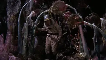 Backdrop to the movie "Mothra" #1210065