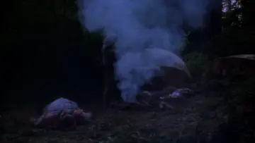 Backdrop to the movie "Just Before Dawn" #1568786