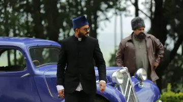 Backdrop to the movie "Iyobinte Pusthakam" #1622699