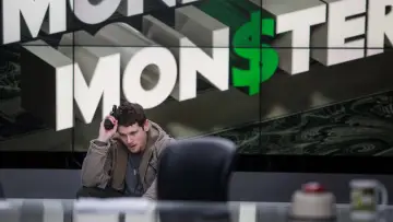 Backdrop to the movie "Money Monster" #1801169
