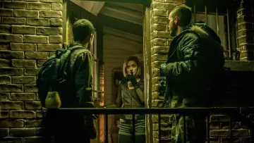 Backdrop to the movie "Don