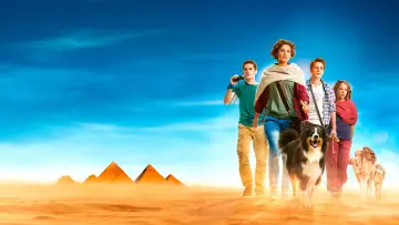 Backdrop to the movie "Famous Five 4" #1851073