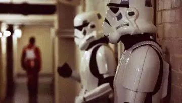 Backdrop to the movie "Elstree 1976" #741908