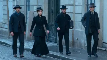 Backdrop to the movie "The Anarchists" #1127353