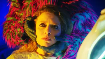 Backdrop to the movie "Antibirth" #1840282