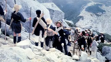 Backdrop to the movie "Monument to Holy Service" #1620229