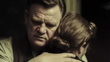 Backdrop to the movie "Alone in Berlin" #268367