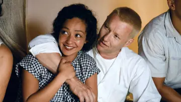 Backdrop to the movie "Loving" #1407361