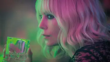 Backdrop to the movie "Atomic Blonde" #717004
