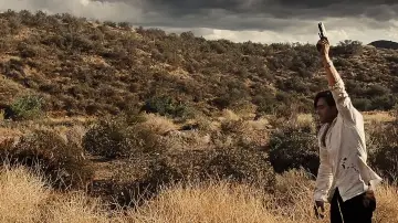 Backdrop to the movie "Nocturnal Animals" #850229