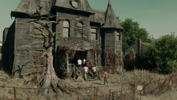 Backdrop to the movie "It" #567685