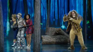Backdrop to the movie "The Wiz Live!" #1068766