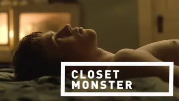 Backdrop to the movie "Closet Monster" #1098418