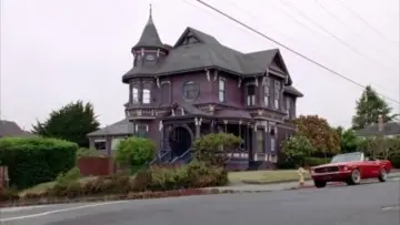 Backdrop to the movie "The Love Witch" #1647601