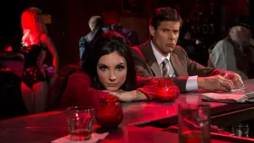 Backdrop to the movie "The Love Witch" #285122