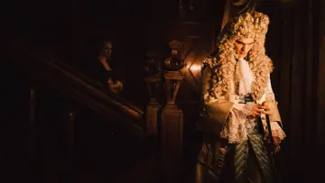Backdrop to the movie "The Favourite" #743246