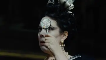 Backdrop to the movie "The Favourite" #743268