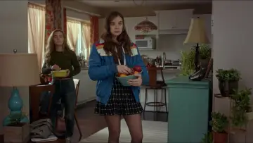 Backdrop to the movie "The Edge of Seventeen" #1630632