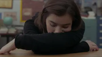 Backdrop to the movie "The Edge of Seventeen" #1630645