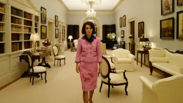 Backdrop to the movie "Jackie" #720000