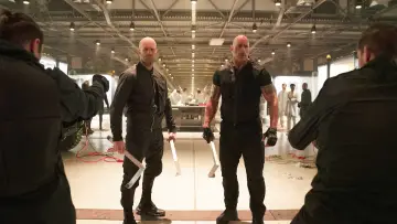 Backdrop to the movie "Fast & Furious Presents: Hobbs & Shaw" #169237