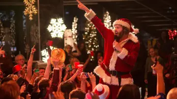 Backdrop to the movie "Office Christmas Party" #328660