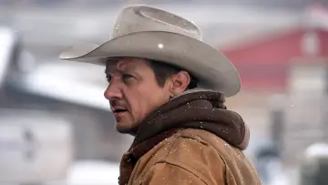 Backdrop to the movie "Wind River" #215765