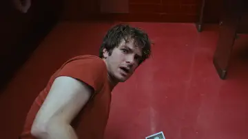 Backdrop to the movie "Under the Silver Lake" #324090
