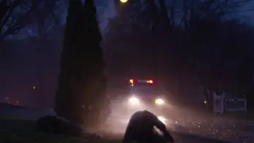 Backdrop to the movie "Super Dark Times" #999071