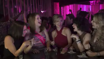 Backdrop to the movie "Rough Night" #320747