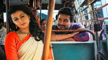 Backdrop to the movie "Velainu Vandhutta Vellaikaaran" #1150316