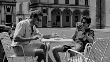Backdrop to the movie "Call Me by Your Name" #596007