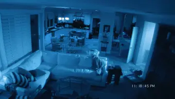 Backdrop to the movie "Paranormal Activity 2" #941437