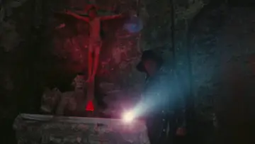 Backdrop to the movie "The Night Evelyn Came Out of the Grave" #1524721