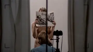 Backdrop to the movie "Hi, Mom!" #1838886