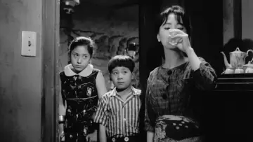 Backdrop to the movie "The Housemaid" #1048377