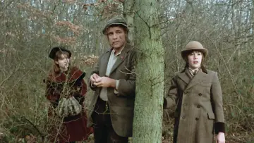 Backdrop to the movie "The Nightcomers" #1133484