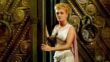 Backdrop to the movie "Helen of Troy" #903172
