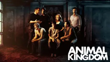 Backdrop to the movie "Animal Kingdom" #995038